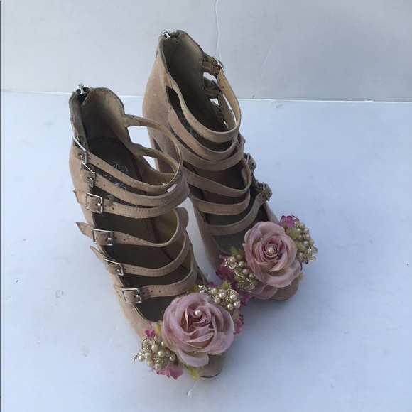 Beige Wedding Shoes Customize Vincent Camuto Designer Heels Shoes - Picture 3 of 6